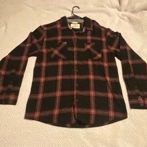 Urban Pipeline Black and Red Casual Button Down Shirt